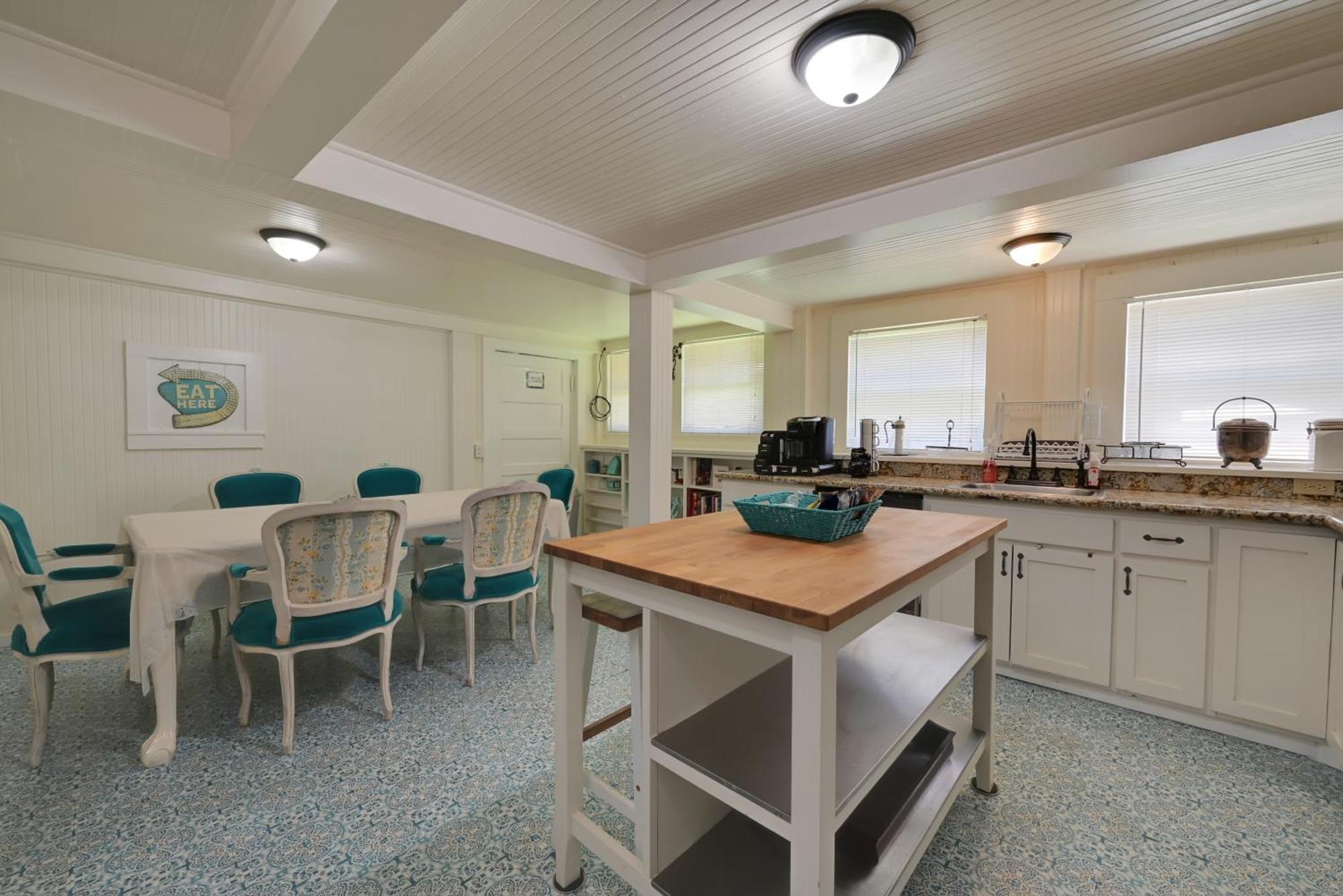 Spacious Downtown Jackson Retreat- Historic Hangout Exterior foto